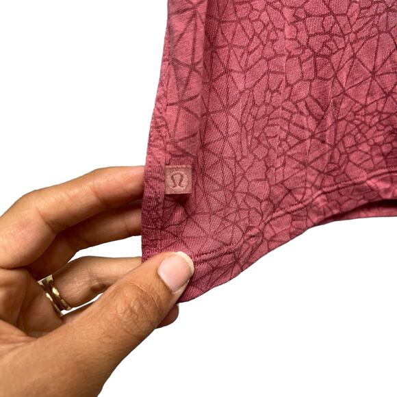Lululemon Cinch Me Up Front Tank Veil Cherry Tint Size 8 - Picture 5 of 8